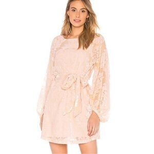 ✨NWT✨ Velvet Bell Sleeve Floral Yumi Kim Mini Dress
